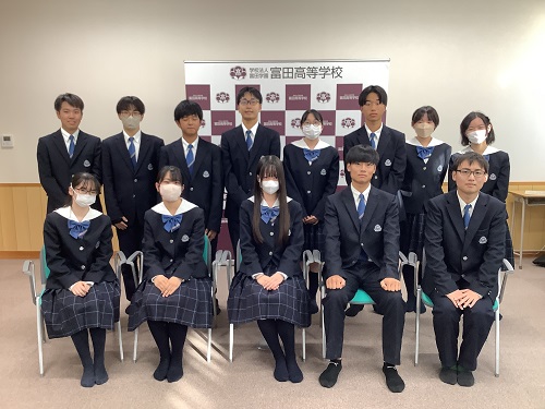 生徒会役員認証式 | 富田高等学校